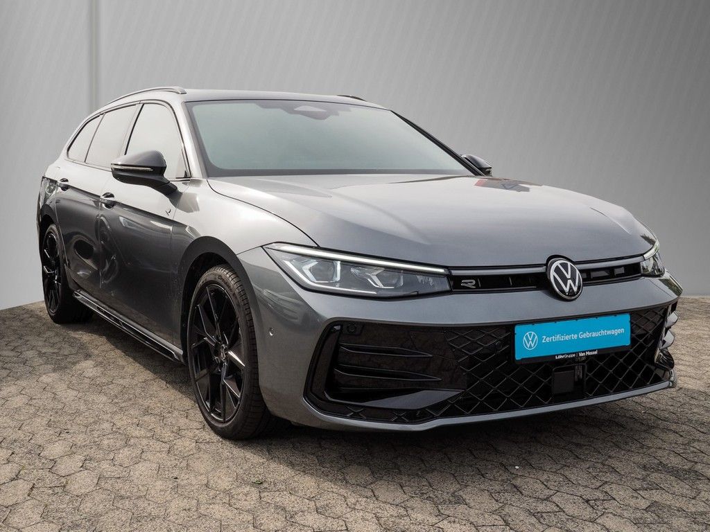 Volkswagen Passat Variant 2.0 TDI DSG 4Motion R-Line 18"ACC imagem 3