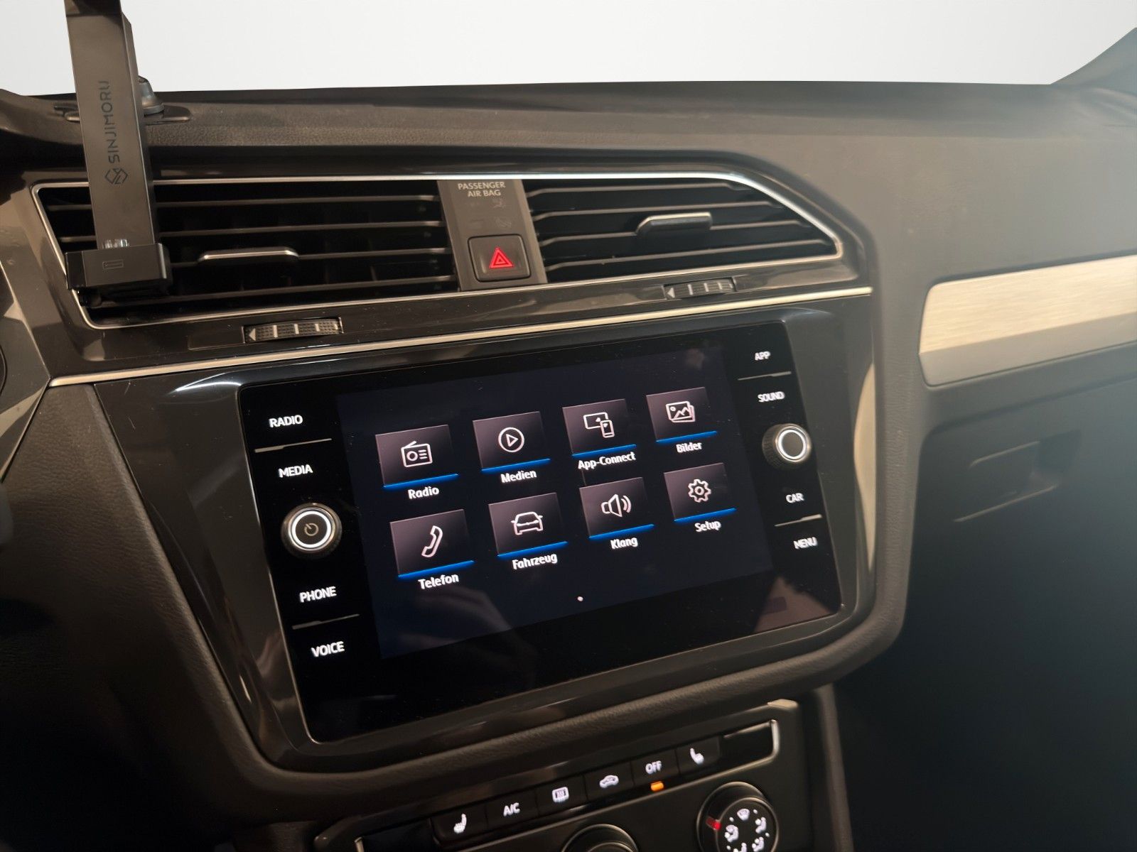 Volkswagen Tiguan Comfortline SHZ KLIMA SPUR.A AHK CAM foto 18