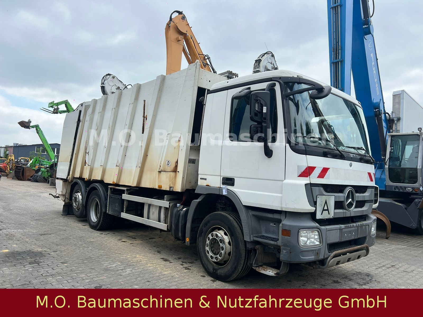 Fahrzeugabbildung Mercedes-Benz Actros 2532/Müllwagen/Automatik/6x2/