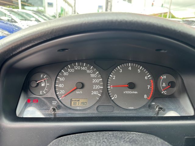 Toyota Avensis  1.8 Linea Sol