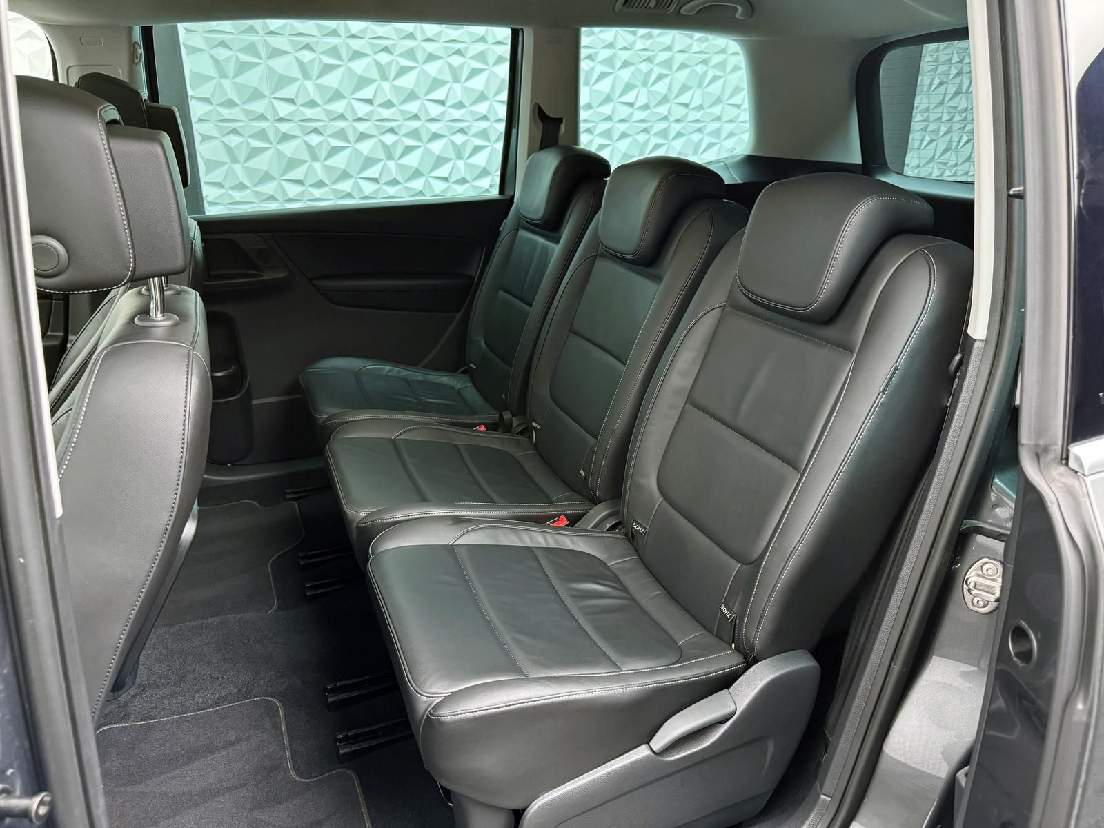 Fahrzeugabbildung Volkswagen 2.0 TDI*4MOTION*PANORAMA*AHK*ACC*ELEKTR-STĂREN