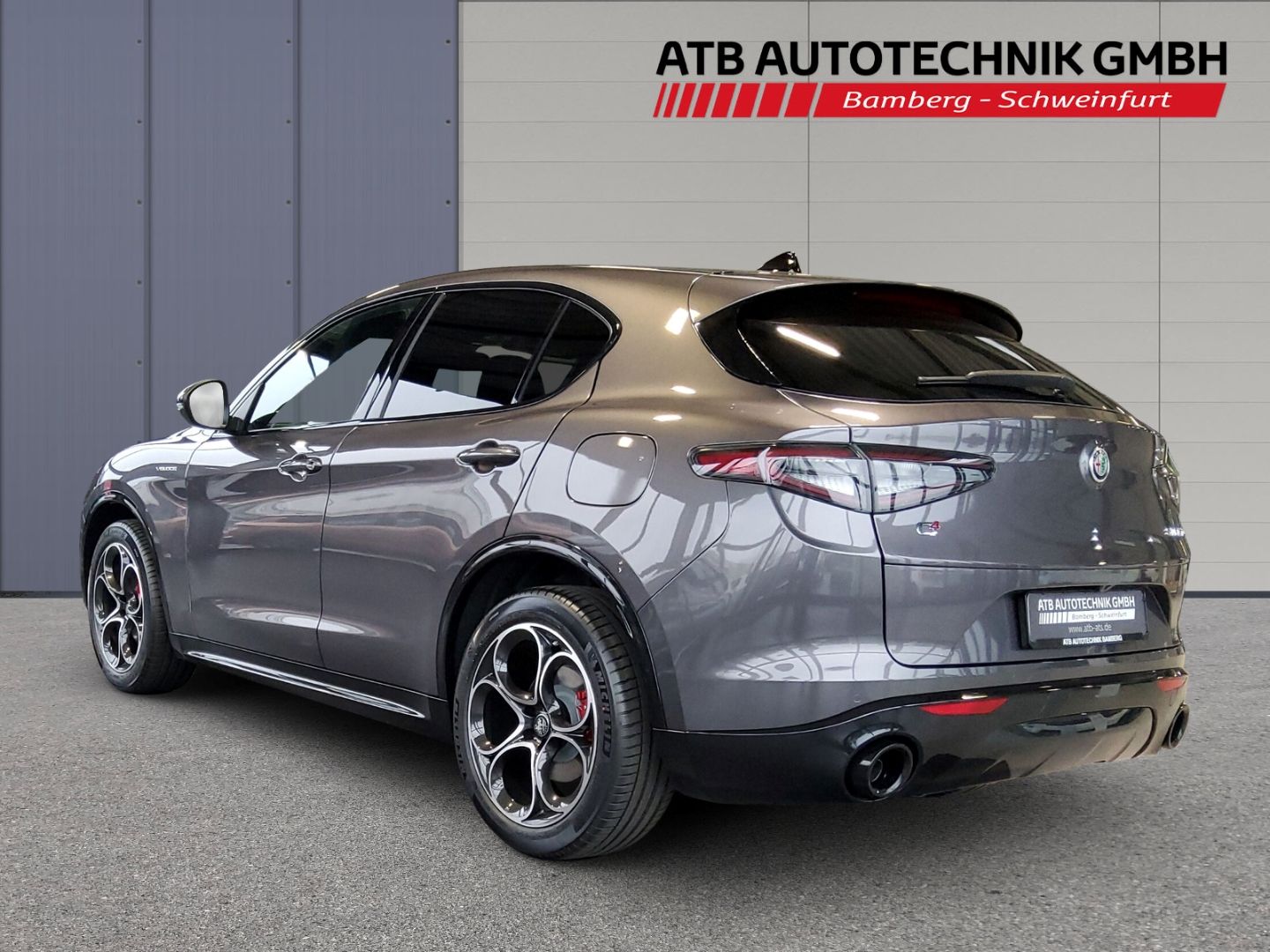 Fahrzeugabbildung Alfa Romeo Stelvio Veloce VOLL! elek. AHK, Pano, H/K, TechP