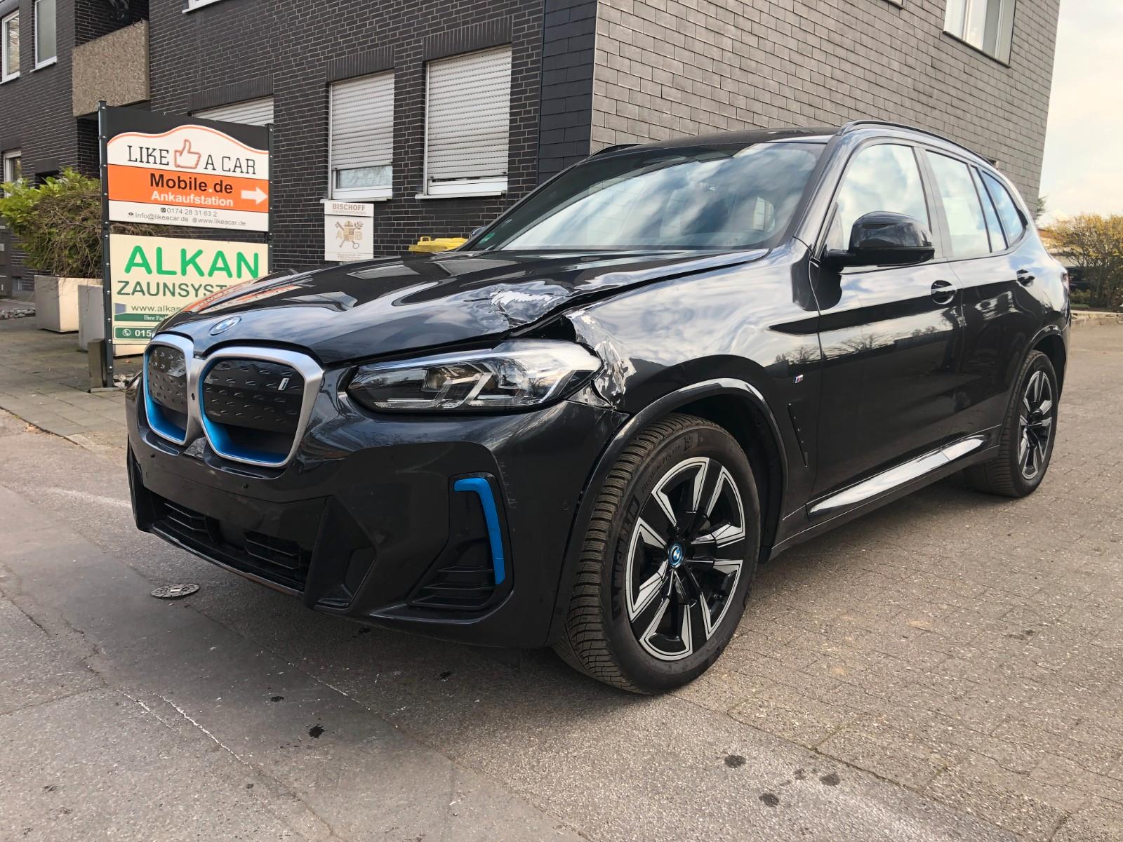 BMW iX3 Impressive PANO HEAD LED 360°