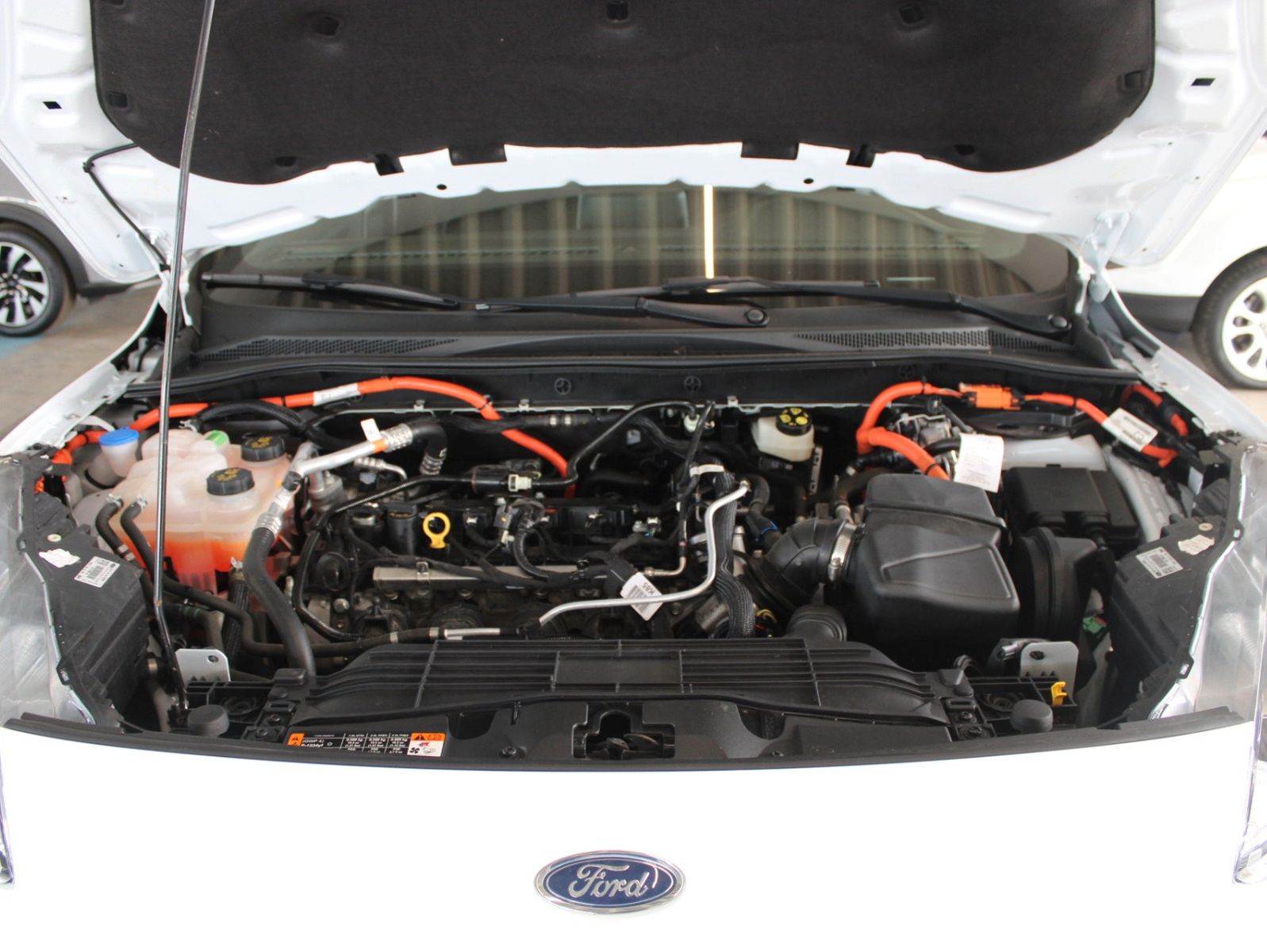 Fahrzeugabbildung Ford Kuga 2.5 PHEV ST-Line Aut. Panodach WinterPaket