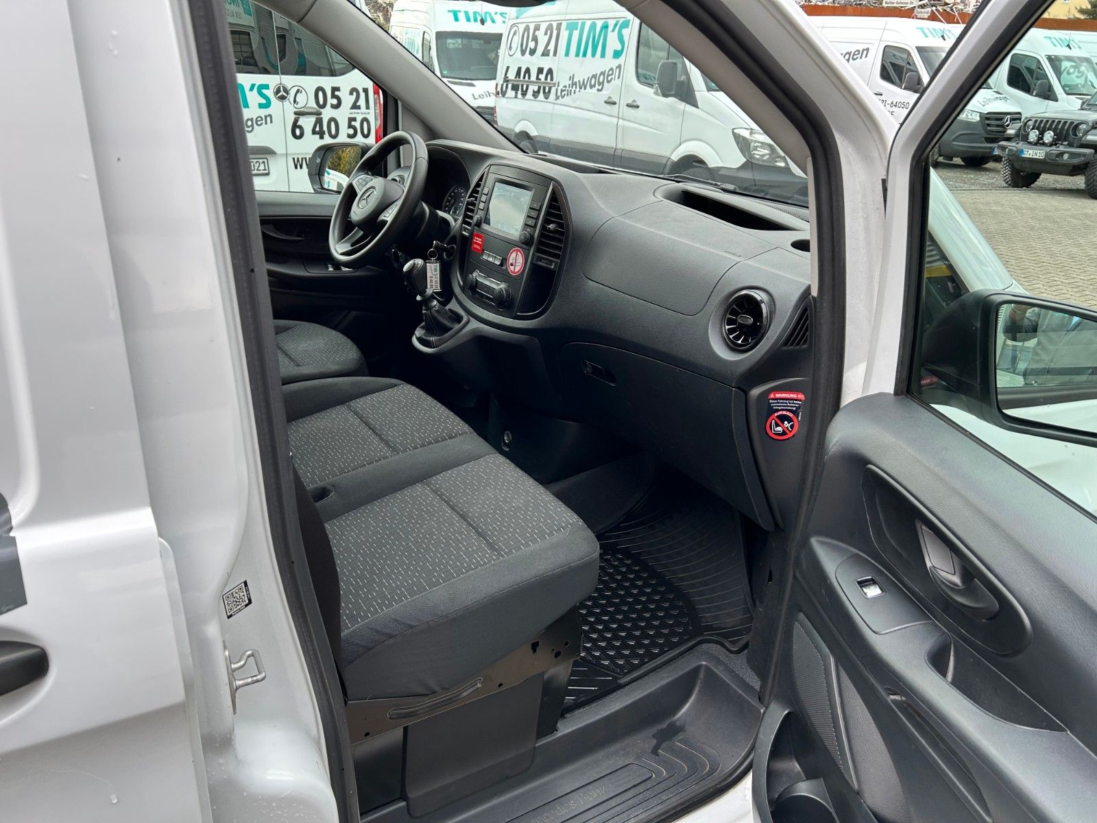 Fahrzeugabbildung Mercedes-Benz Vito Kasten 114 CDI  lang / Navi  / Klima