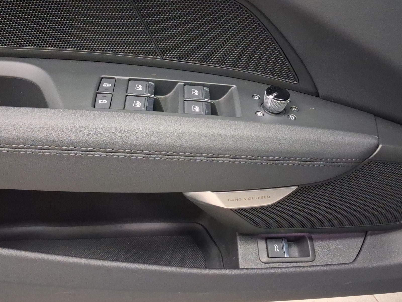 Audi e-tron GT OPTIK NAVI HuD