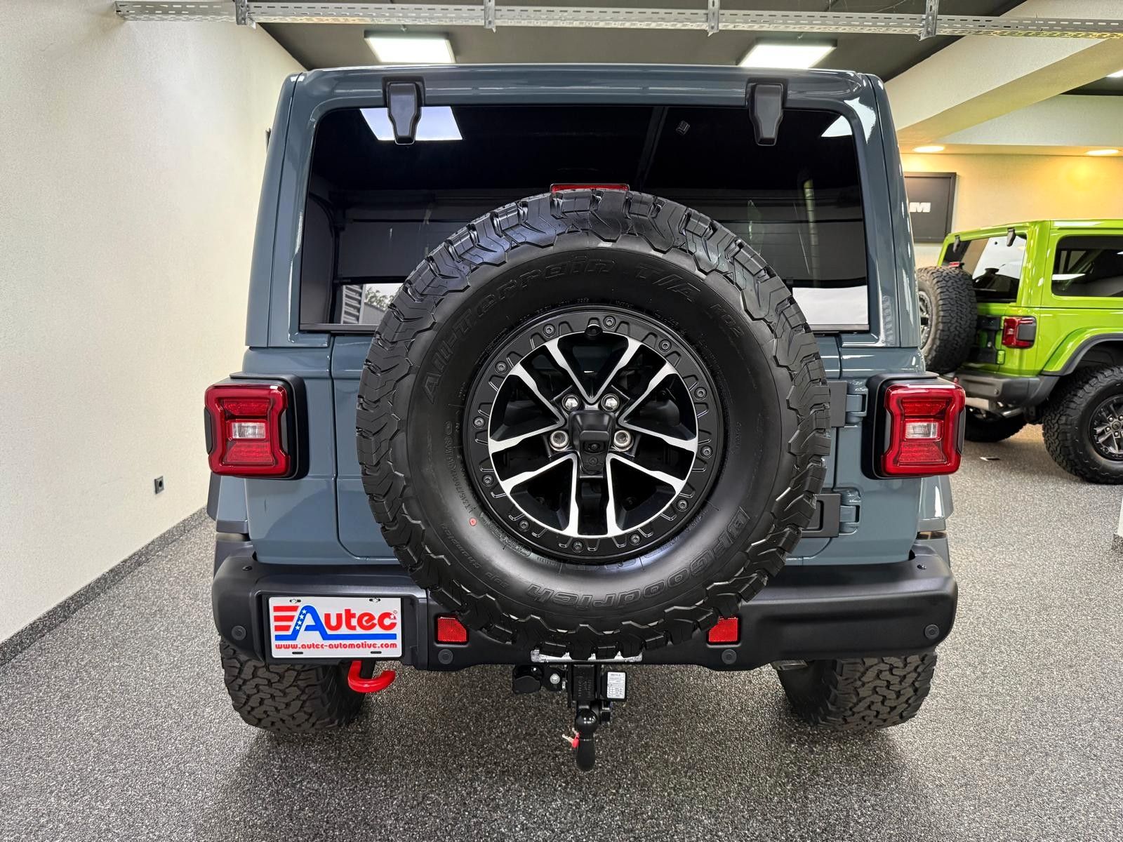 Fahrzeugabbildung Jeep RUBICON X 3.6L-V6-CAM-35"-AHK-HT