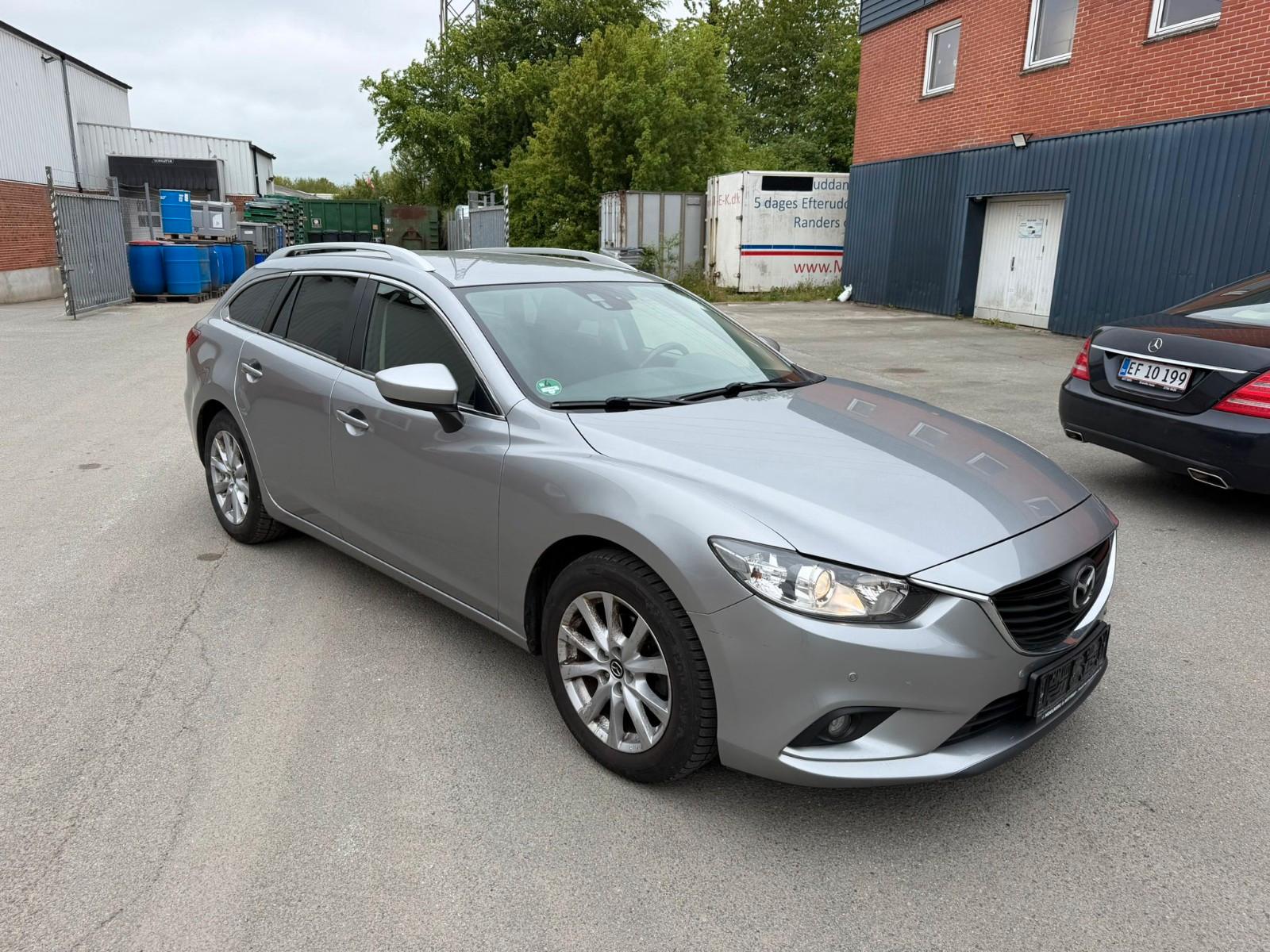 Mazda 6 2015 — interior