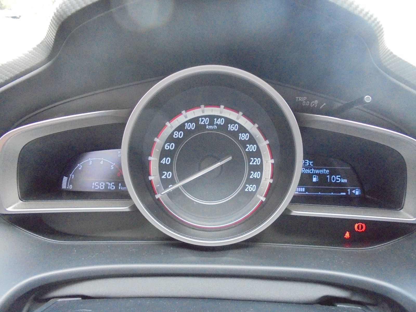 Fahrzeugabbildung Mazda 3 Lim. Center-Line/Klimaaut./Navi/Tüv Neu/1.Hand