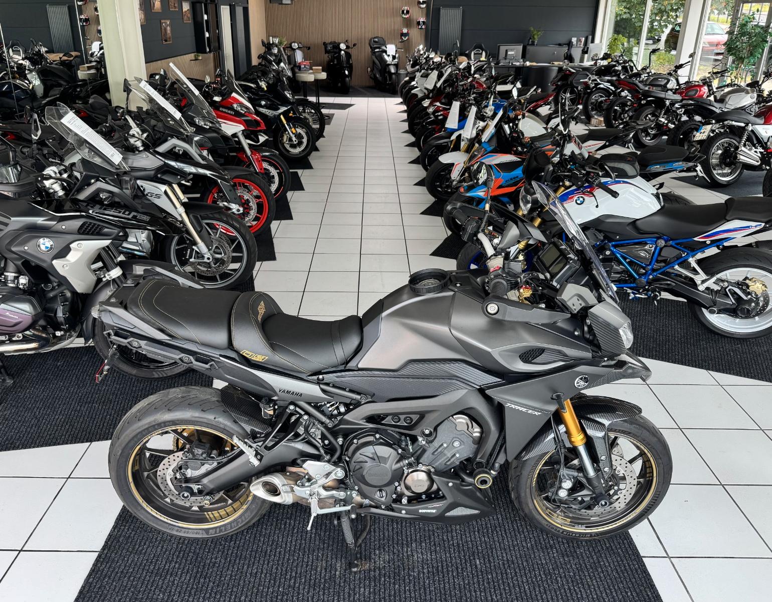 Yamaha MT-09 Tracer