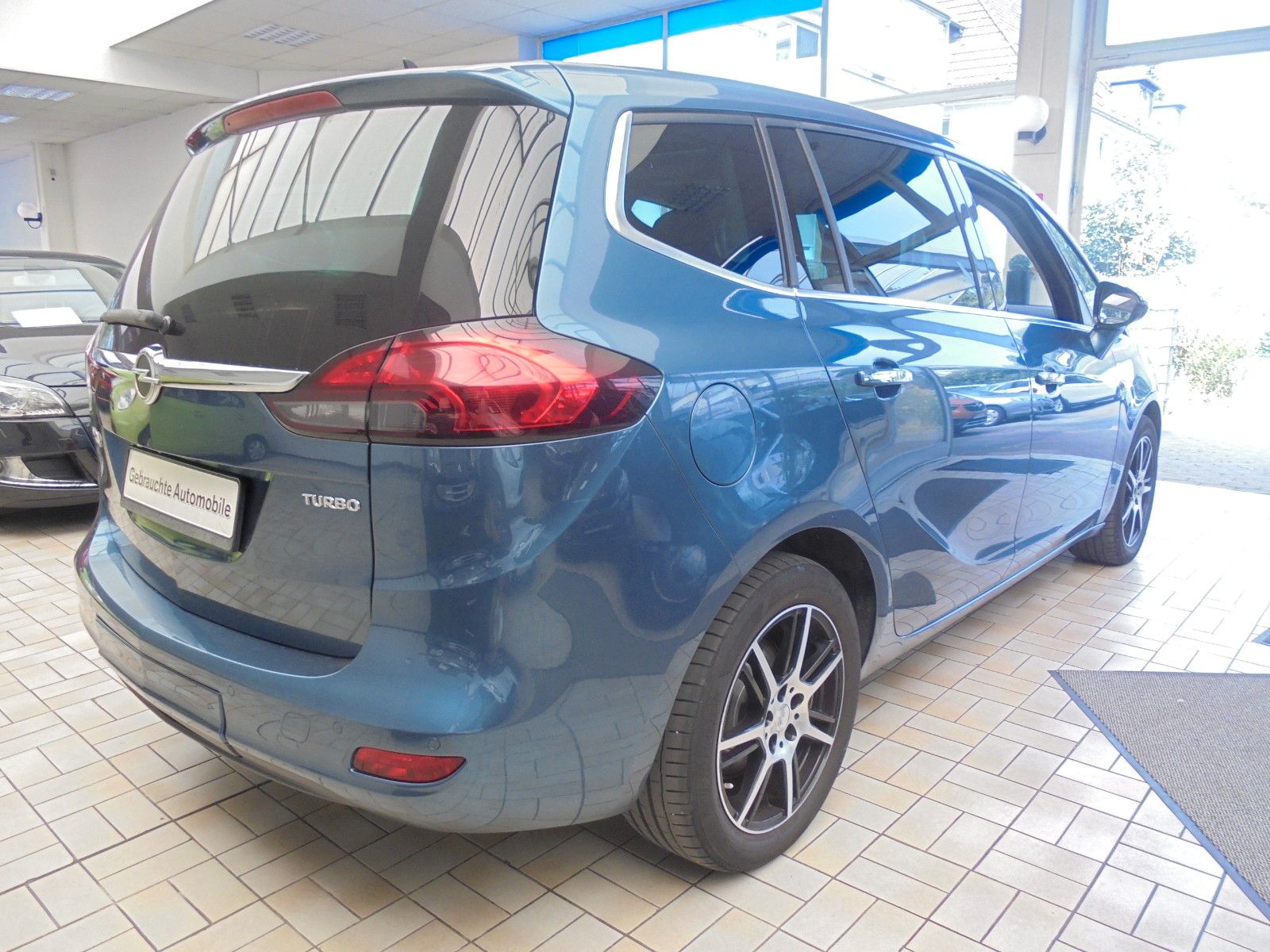 Fahrzeugabbildung Opel Zafira C Tourer/7-Sitzer/Vollausstattung/2.Hand