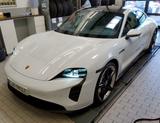 Porsche Taycan 4S SportDesign Matrix Chrono Pano HUD - Porsche Taycan in Hannover