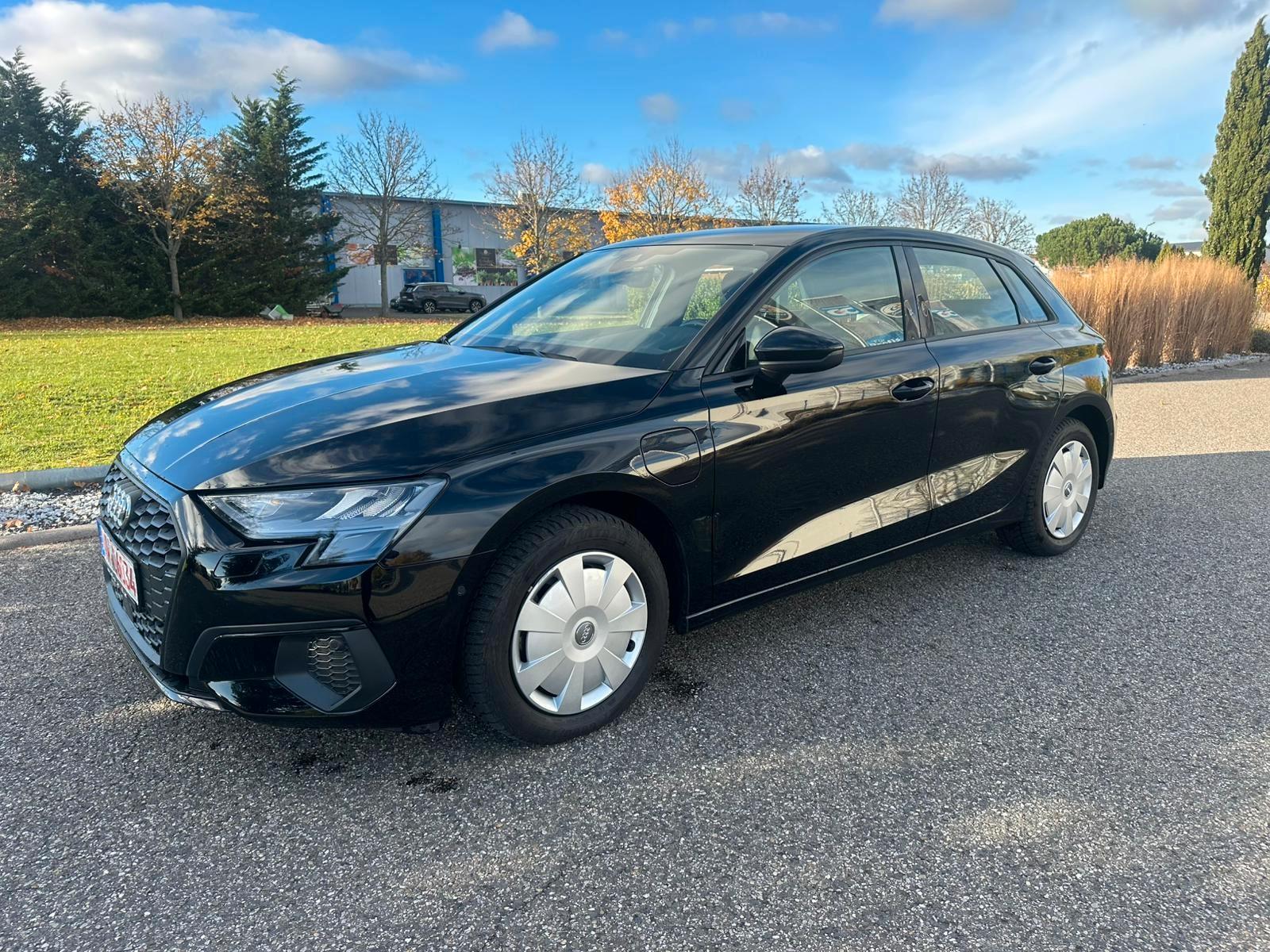 Audi A3 Sportback 40 TFSI e basis