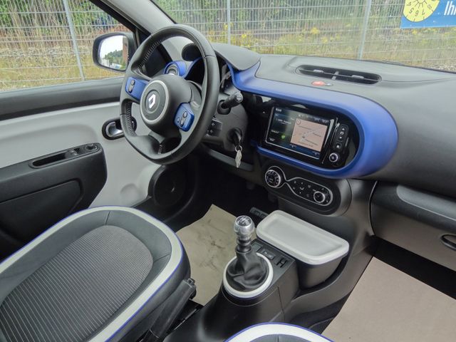 Fahrzeugabbildung Renault Twingo Cosmic/58.000km/1.Hd/Kamera/Navi/SitzH/