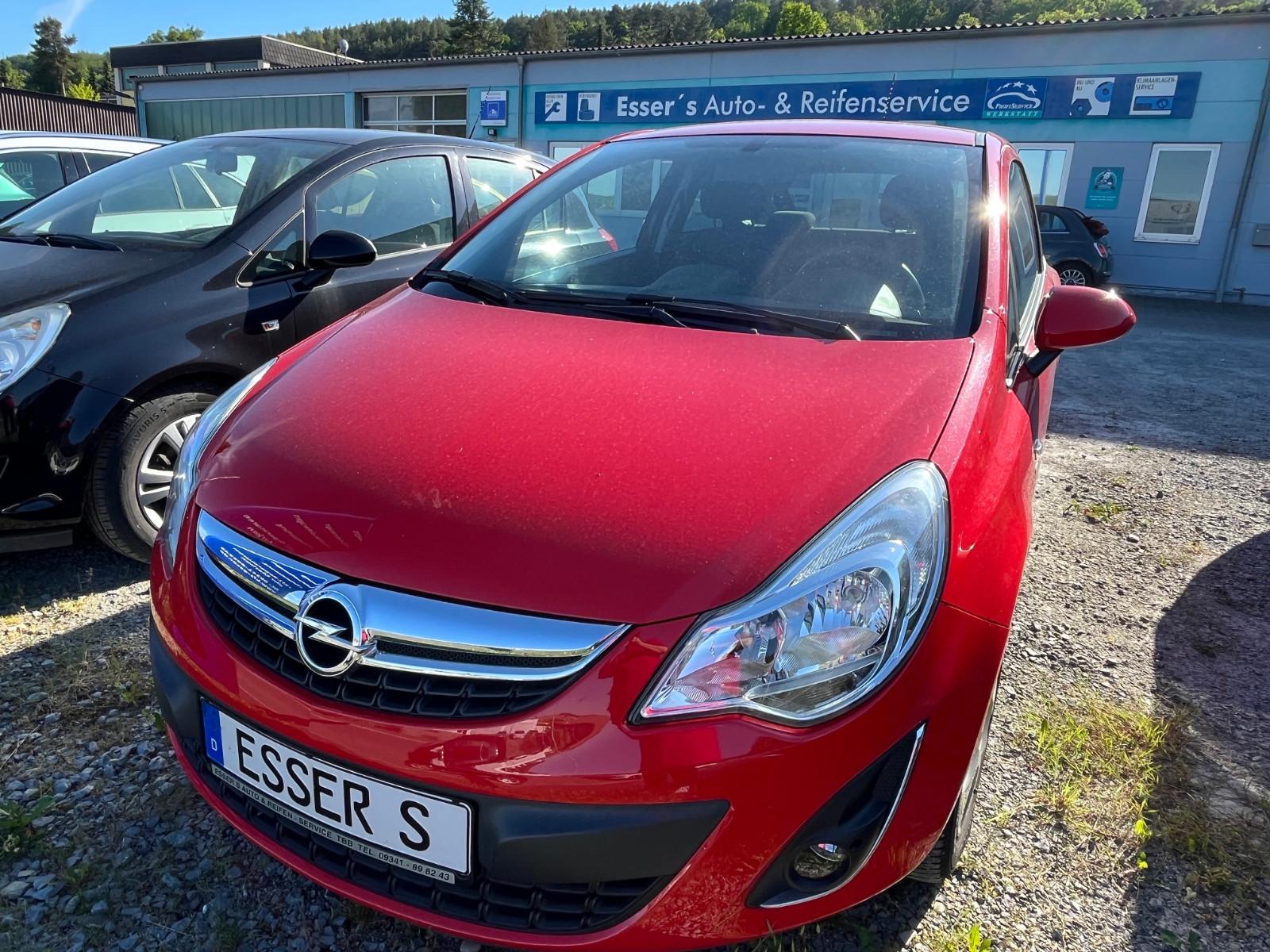 Opel Corsa D Satellite