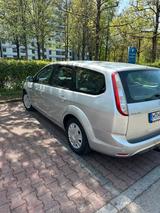 Ford Focus 1,6TDCi 80kW DPF Concept Turnier Concept - Ford Focus aus 2010 mit Diesel-Antrieb