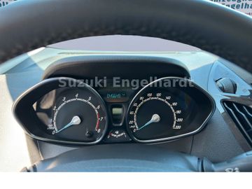Ford Tourneo Courier 1.0 Titanium