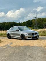 BMW e82 123d Coupé M Paket - BMW mit Diesel-Antrieb: Coupe, Sitzheizung, 1.8