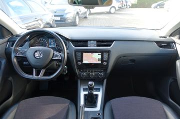Skoda Octavia - 8