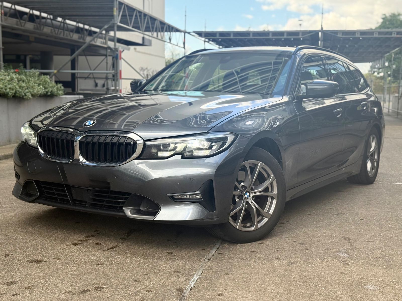 BMW 320 - 1