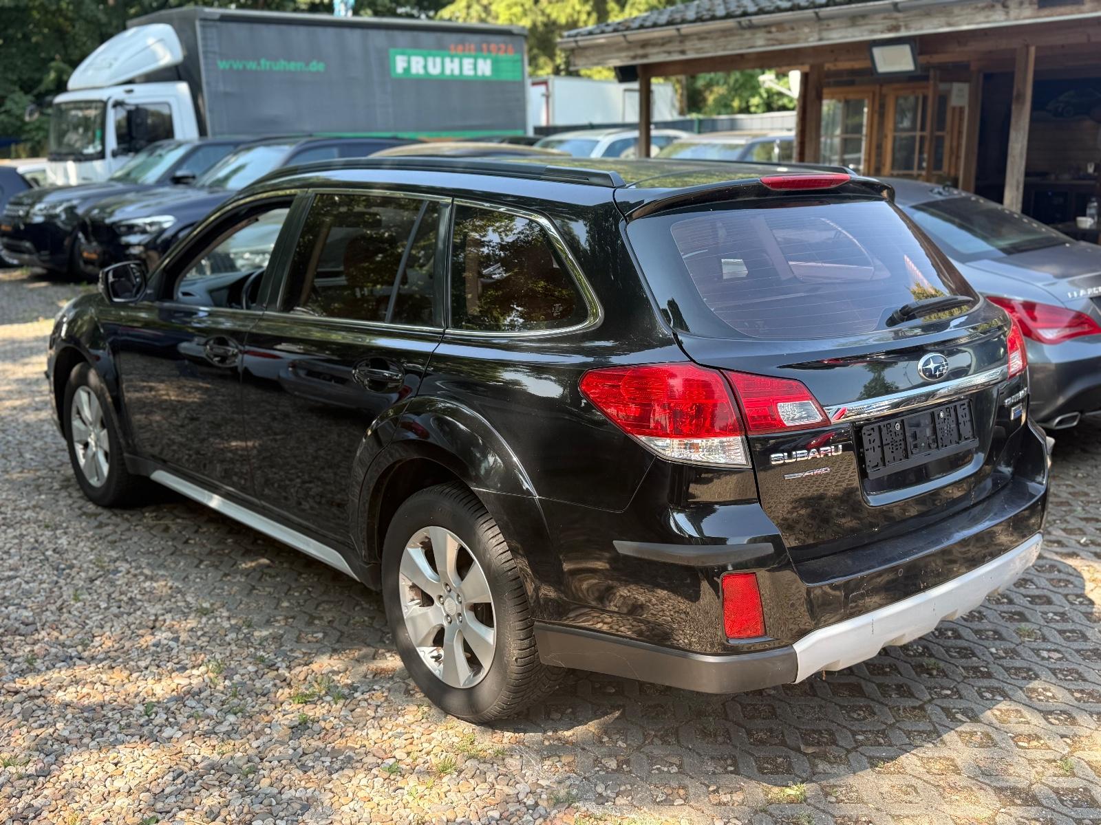 Subaru Legacy Kombi/ Outback Trend//*KAMERA*//*NAVI*