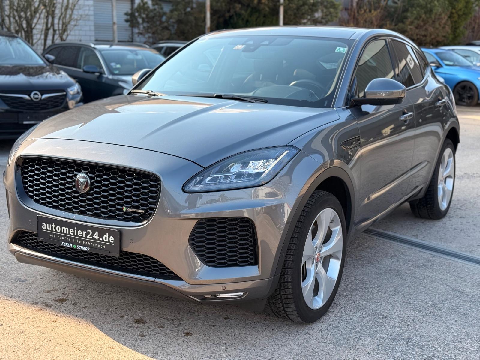Jaguar E-PACE R-Dynamic SE AWD