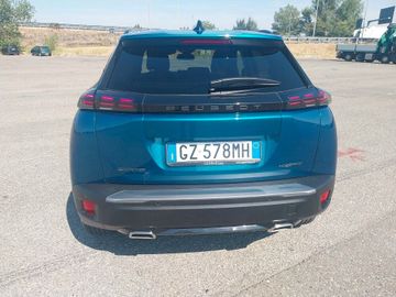 Peugeot 2008 - 6