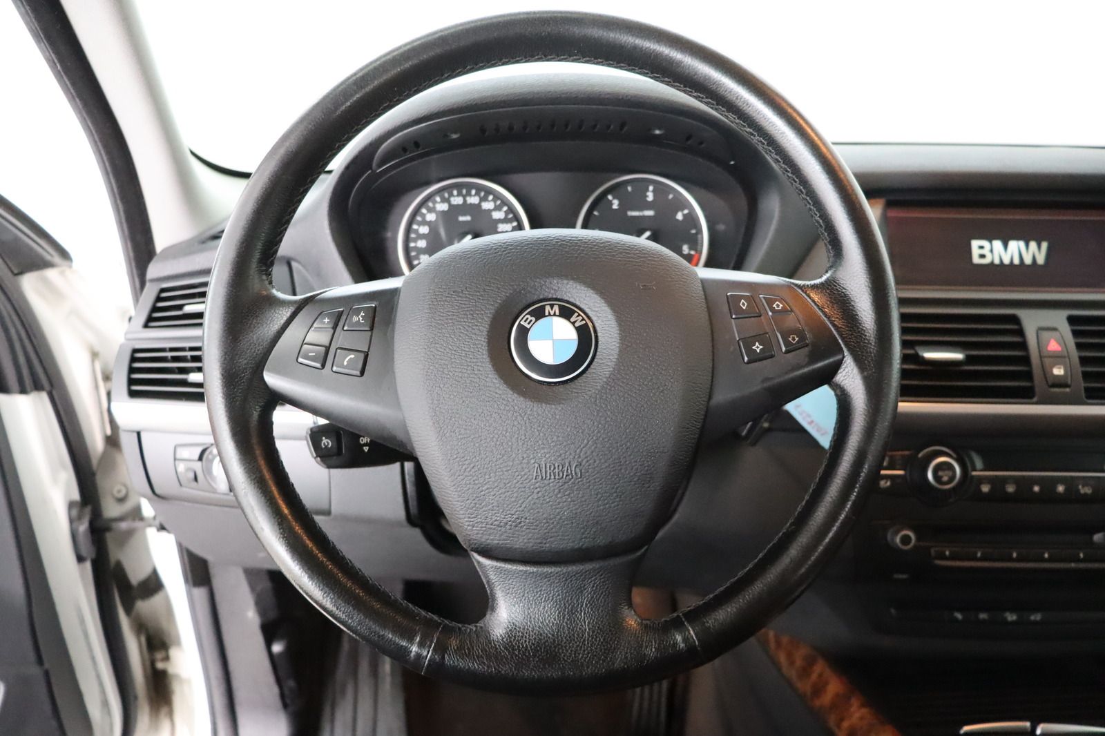 Fahrzeugabbildung BMW X5 3.0d * Xenon * Memory * Leder