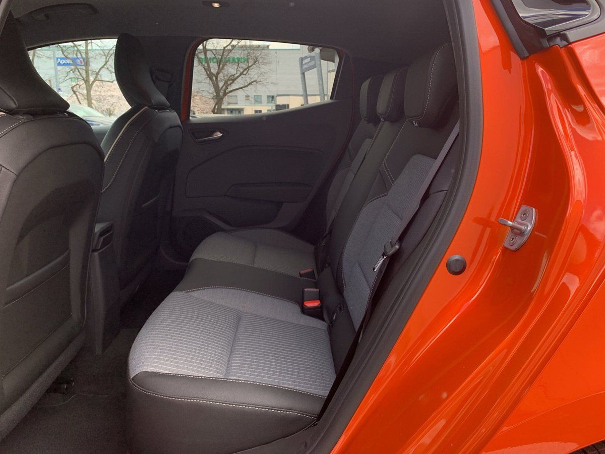 Renault Clio - Bild 11