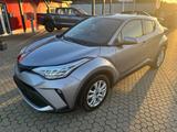 Toyota C-HR 2.0-l-VVTi Hybrid Team D. Navi Lenkr.Hg. - gebrauchte Toyota C-HR aus dem Jahr 2021