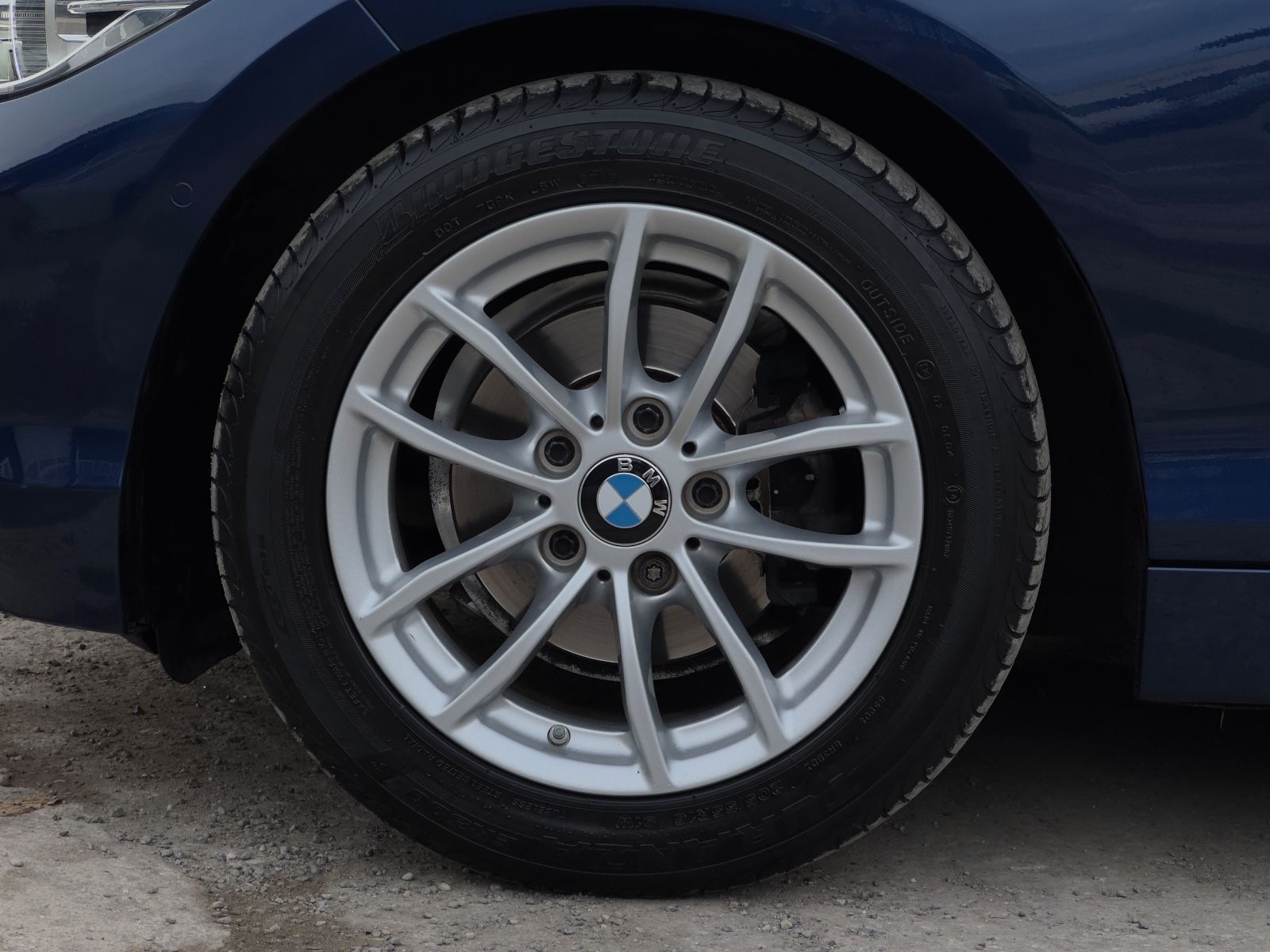 Fahrzeugabbildung BMW 118i Advantage SHZ PDC Temp. Lim. LED 2Z-Klima