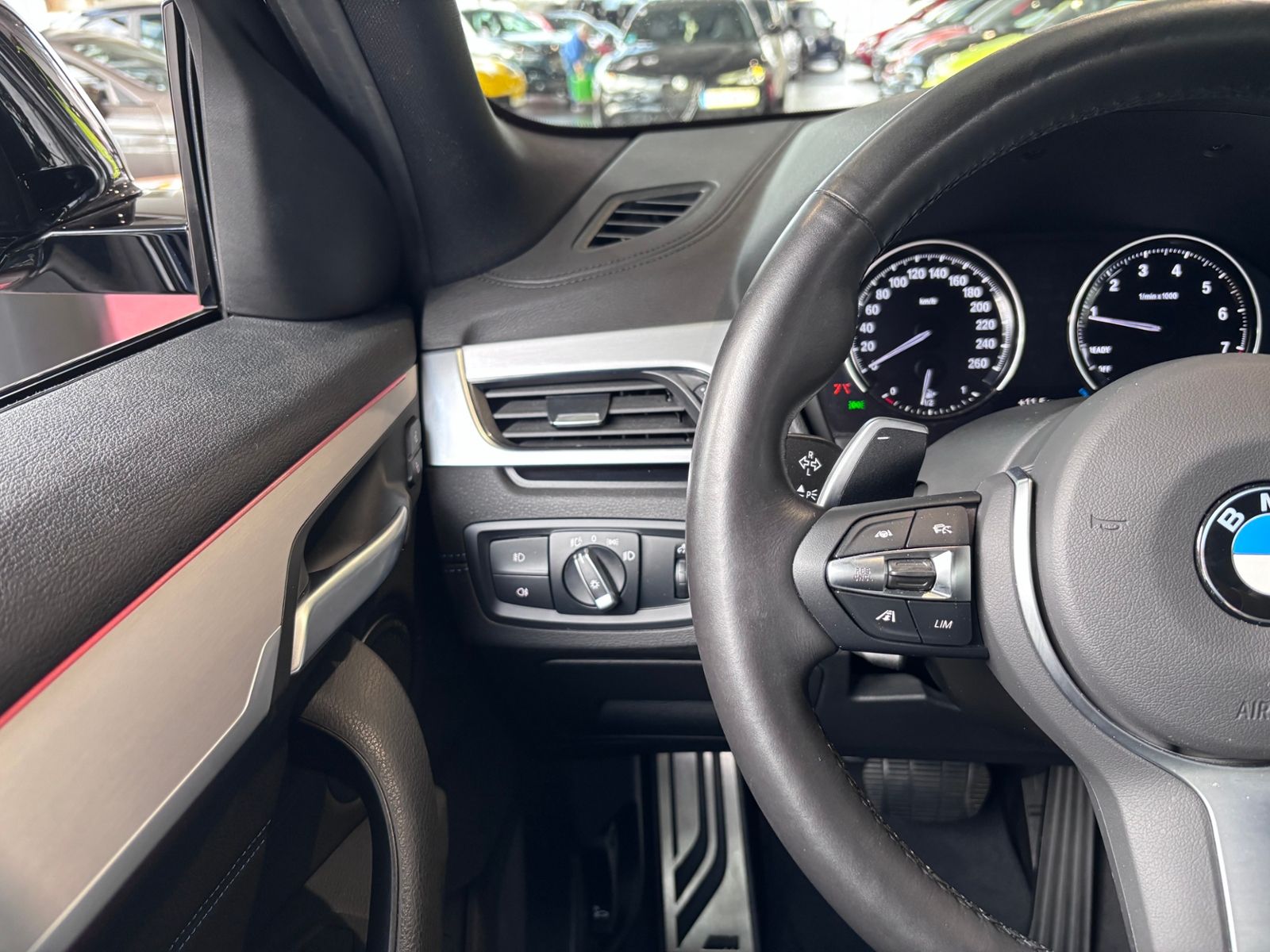 Fahrzeugabbildung BMW X2 xDrive M35 i HUD RFK LED