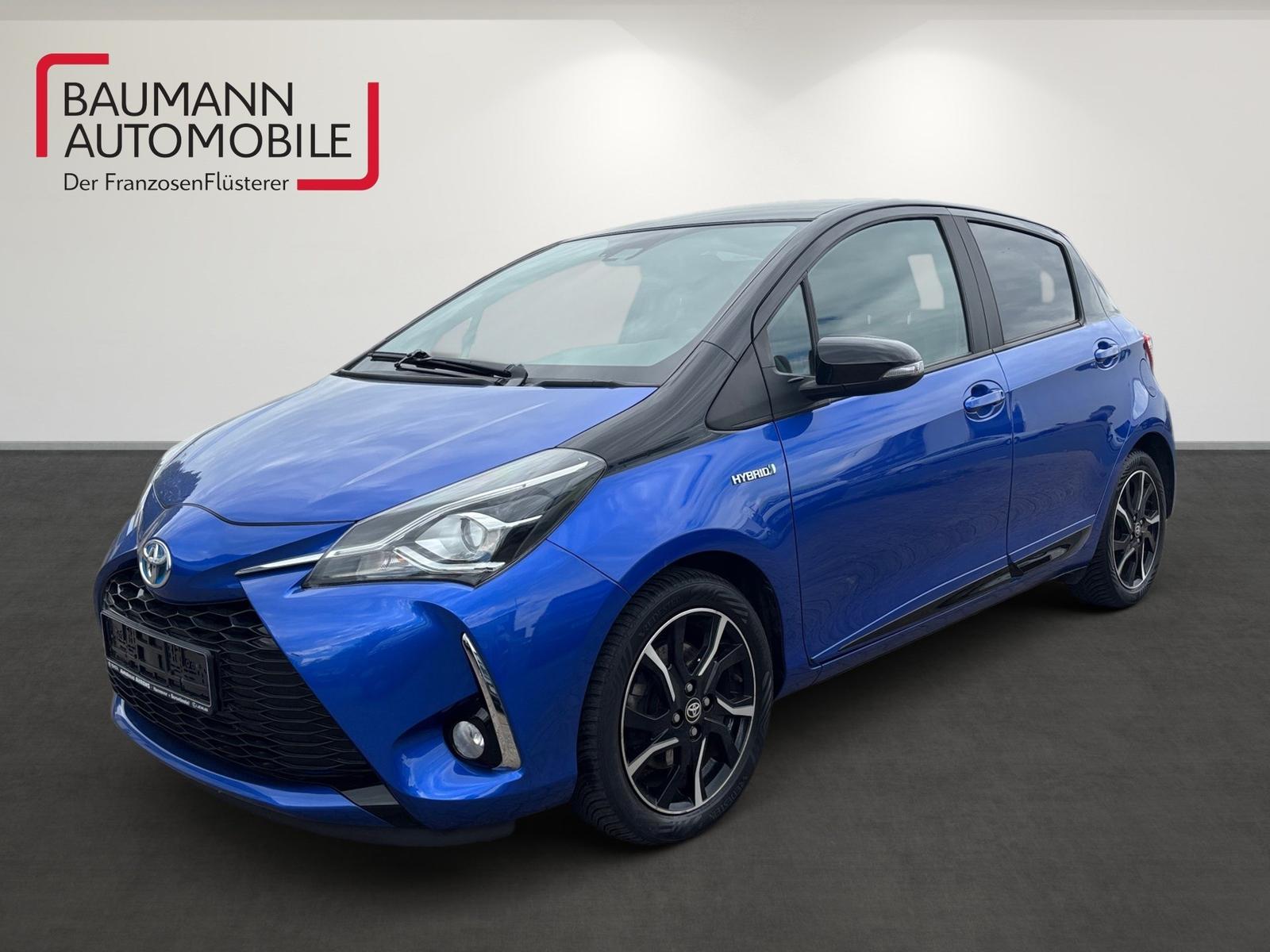 Toyota Yaris Hybrid Style Selection