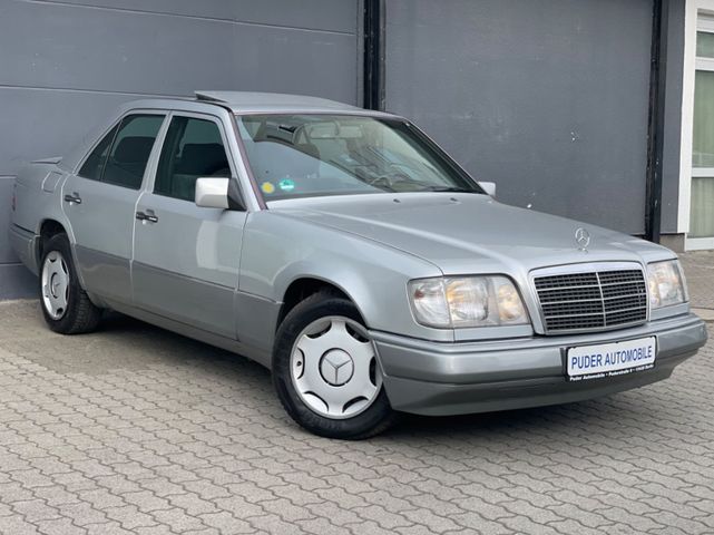 Mercedes-Benz E 220 124er 150PS Limo Automatik Schiebedach TÜV