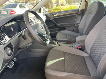 Fahrzeugabbildung Volkswagen Golf VII 1.6 TDI Join*ACC*Totwinkel*AppleCarPlay