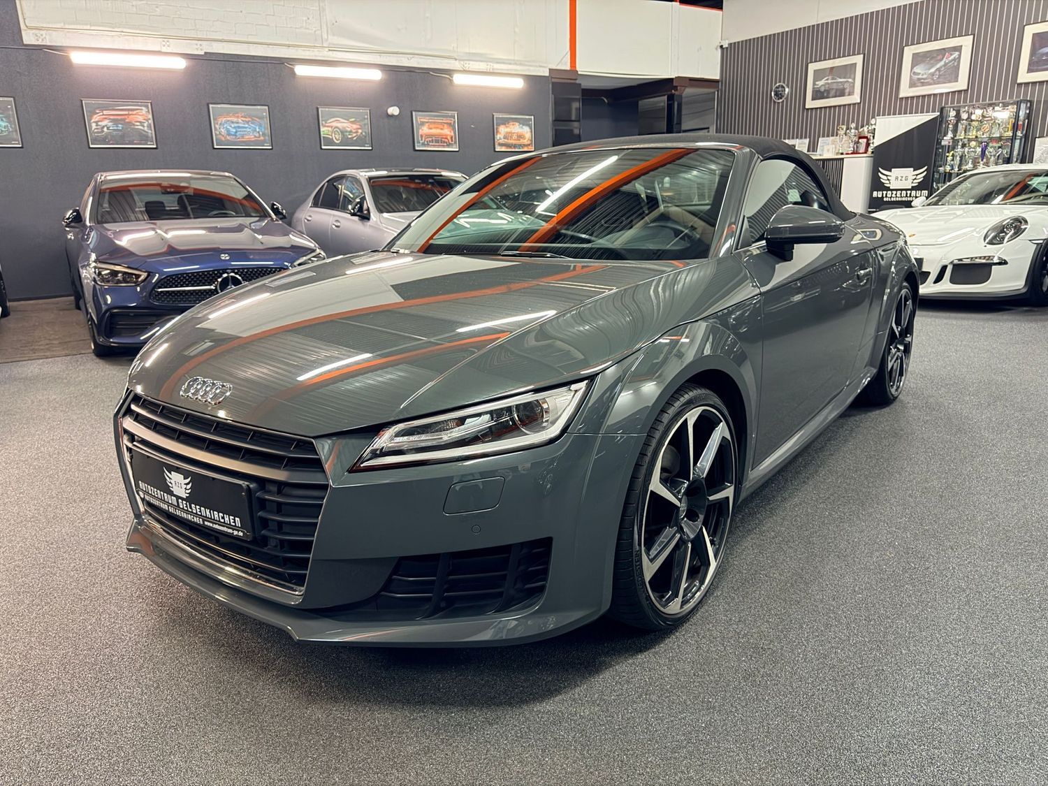 AUDI TT Roadster 1.8 TFSI S-tronic S Sportsitze/NAVI+