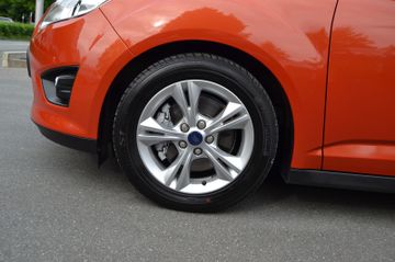 Fahrzeugabbildung Ford C-Max Champions Edition
