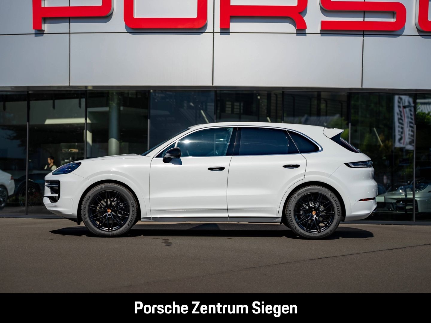 Porsche Cayenne Pano Sport Design AHK Hinterachslenkung foto 3
