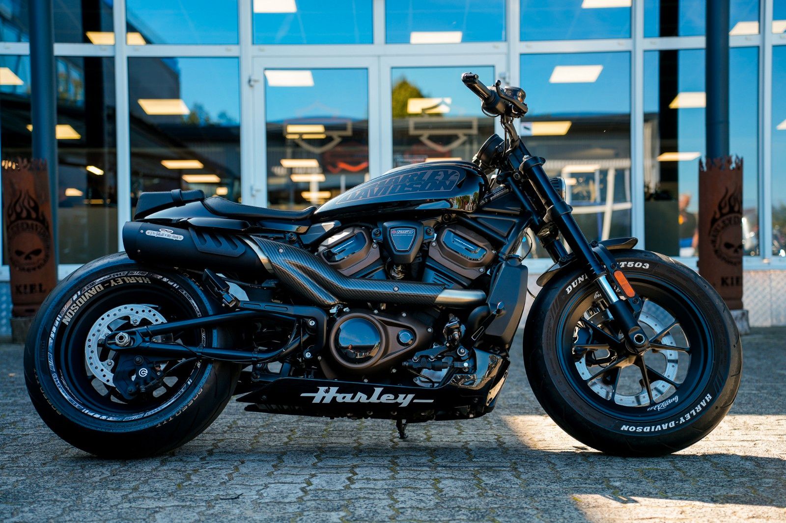 Fahrzeugabbildung Harley-Davidson Sportster S RH1250S - Jekill & Hyde-Thunderbike