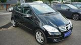 Mercedes-Benz A 180 CDI Avantgarde-Lamellensc-Bi Xenon-AHK-COM - Mercedes-Benz A 180 Gebrauchtwagen in Düsseldorf