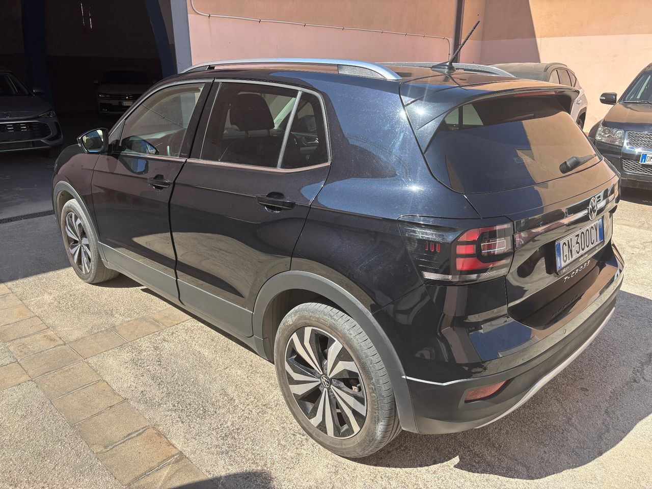Volkswagen T-Cross 1.0 TSI 110 CV Advanced imagem 2