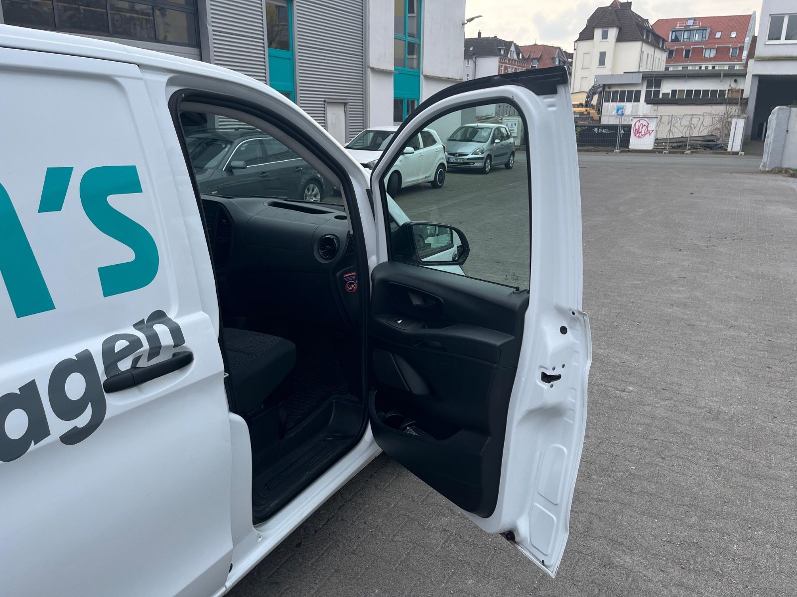 Fahrzeugabbildung Mercedes-Benz Vito Kasten 116 CDI RWD lang