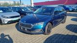 Skoda Octavia Combi DSG First Edition AHK/HUD/Pano/Kam - Skoda Octavia mit Diesel-Antrieb: Edition