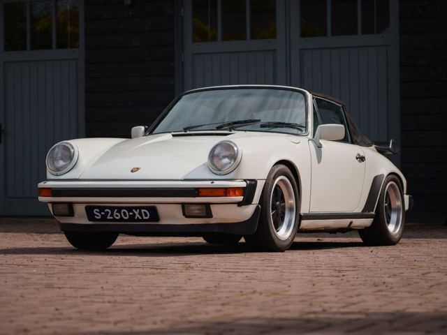 Porsche 911 Urmodell 3.2 Carrera Cabrio