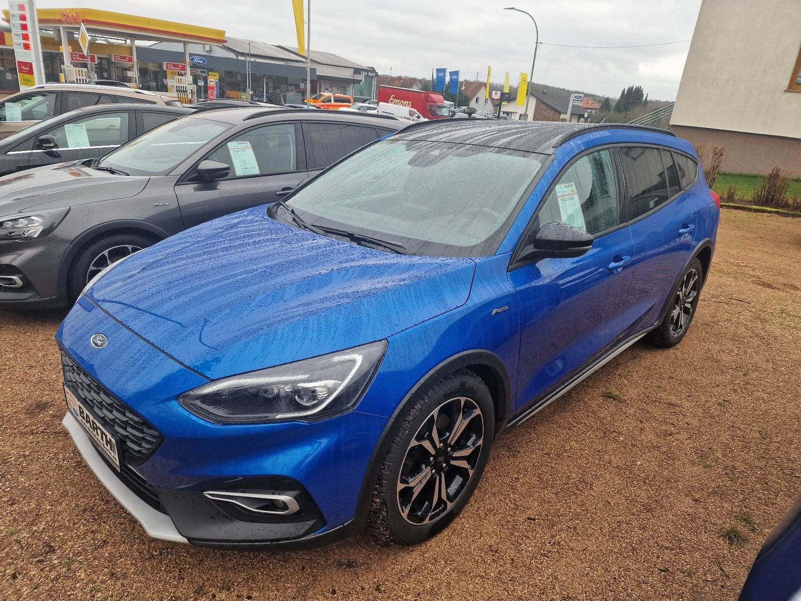 Fahrzeugabbildung Ford Focus Turnier Active X, AHK,Kamera,Navi, LED