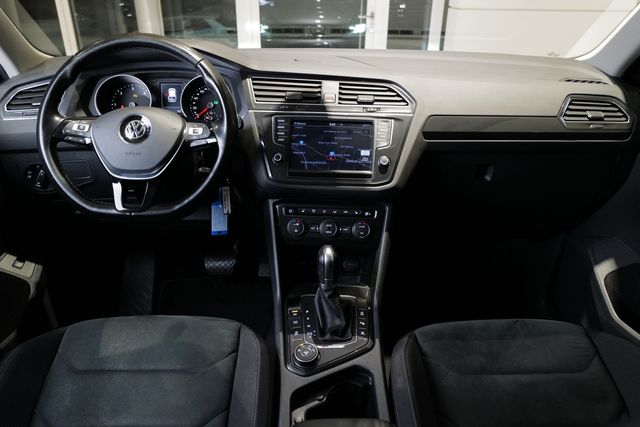 Volkswagen Tiguan 2.0TDI DSG Highline 4Motion AHK 360° Navi