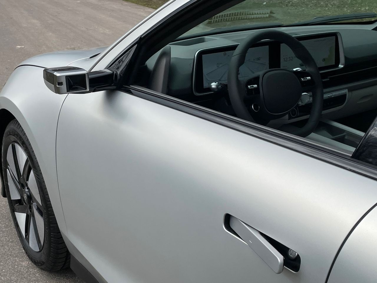 Fahrzeugabbildung Hyundai IONIQ 6 168kW Dynamiq*ACC*GSD*MatrixLED*MIETKAUF