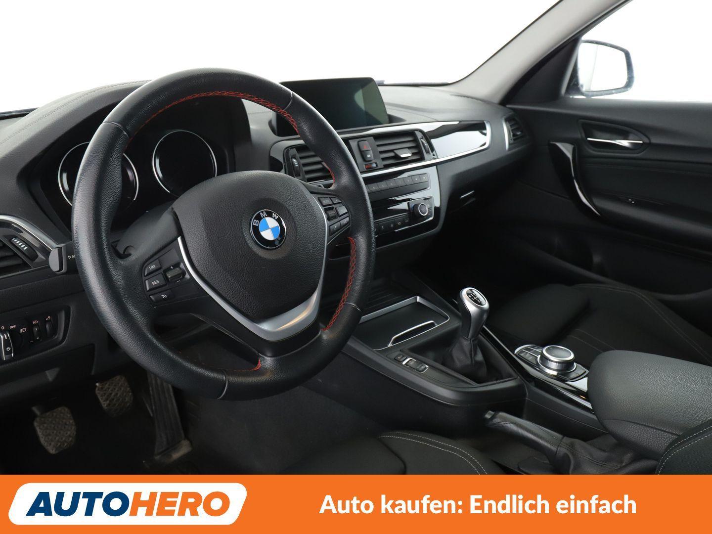 BMW 1er 116d Sport Line *NAVI*LED*TEMP*PDC*SHZ*