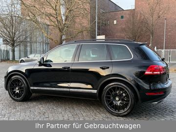Volkswagen Touareg - 7
