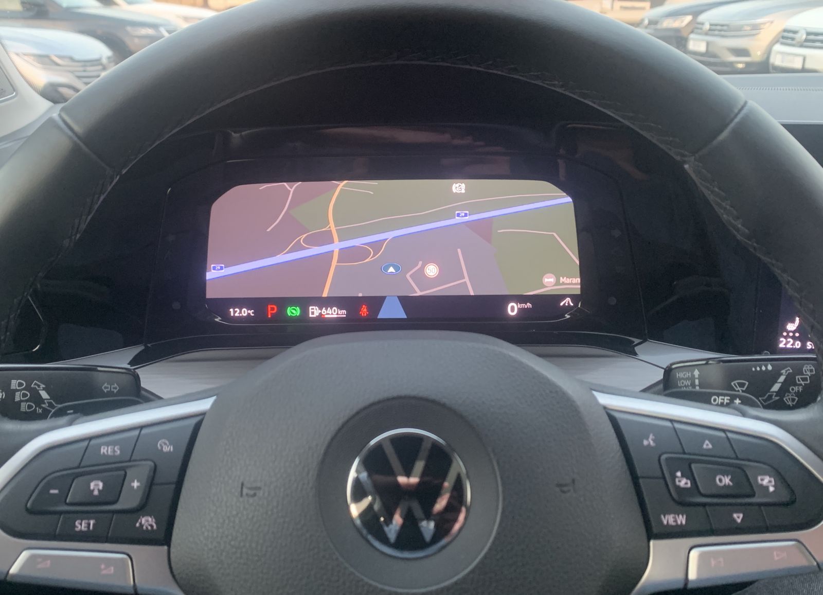 Fahrzeugabbildung Volkswagen Golf 2.0 TDI*Highline*AHK*STHZ*HeadUp*LED-Matrix